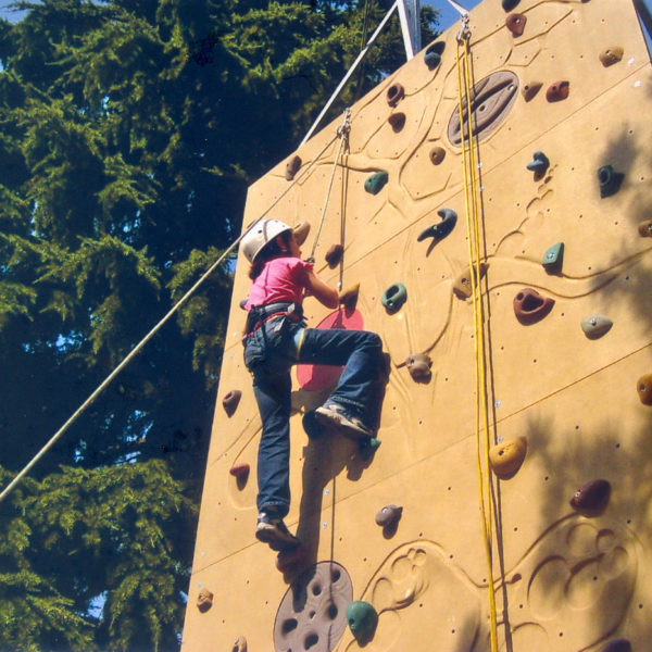 Parete di arrampicata mobile Gruppo Alpinistico La Cordata
